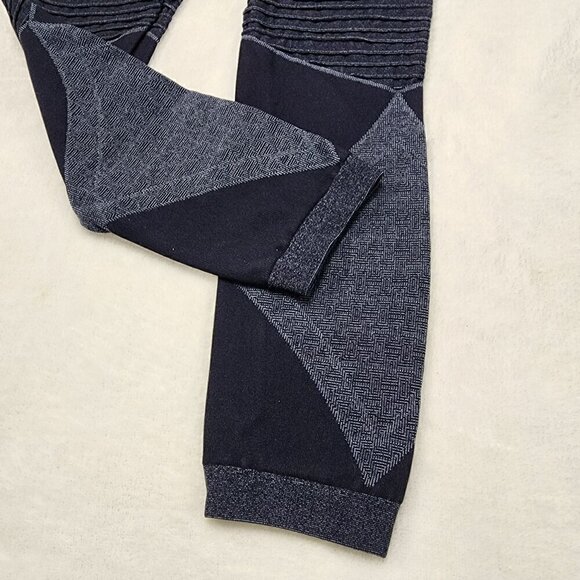 Spanx Look at Me Now Seamless Moto Leggings Indigo Sky Blue Small - Picture 4 of 10